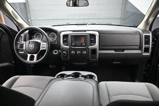 Used 2024 RAM 1500 Classic SLT AWD/4WD image 12