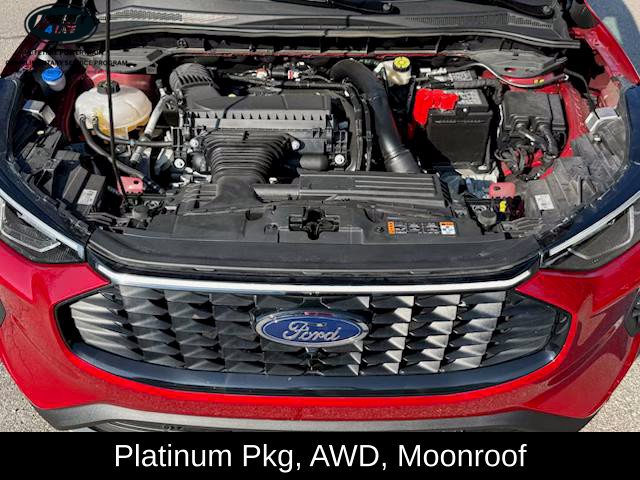 Used 2025 Ford Escape Platinum w/ Premium Technology Package AWD/4WD image 39