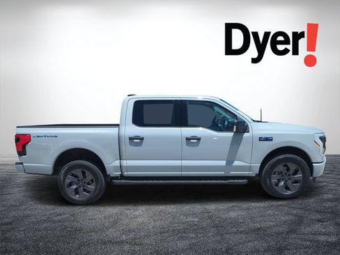 Used 2024 Ford F150 Lightning XLT AWD/4WD image 2