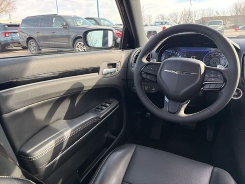 Used 2023 Chrysler 300 S w/ Comfort Group image 14