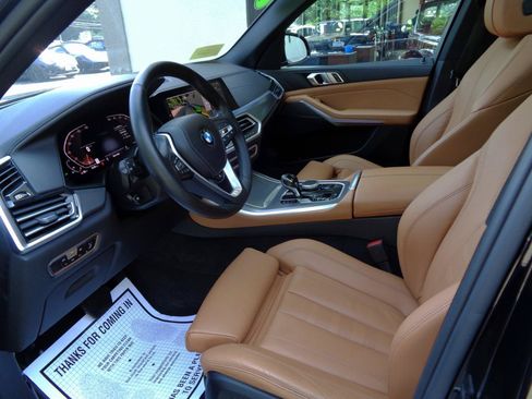 Used 2022 BMW X5 xDrive40i AWD/4WD image 10