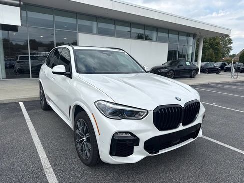 Used 2020 BMW X5 M50i w/ Executive Package AWD/4WD image 1