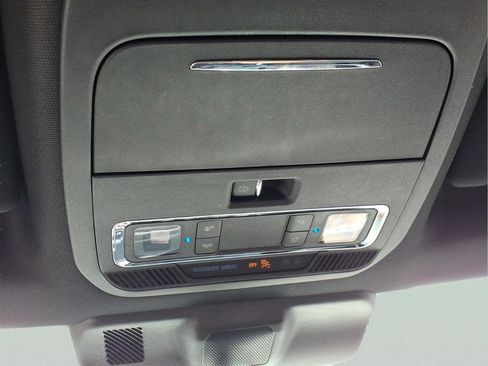 Used 2023 Ford F150 Lariat AWD/4WD image 30