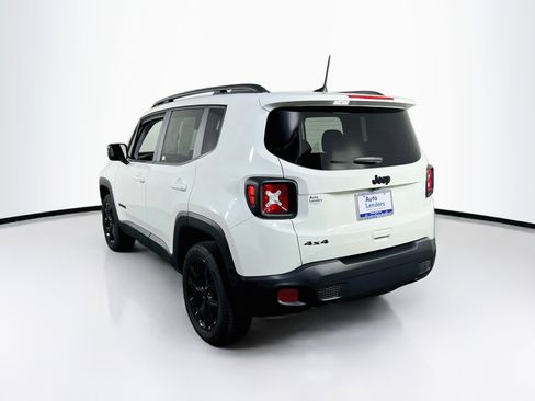 Used 2023 Jeep Renegade Altitude w/ Sun/Sound Group AWD/4WD image 7