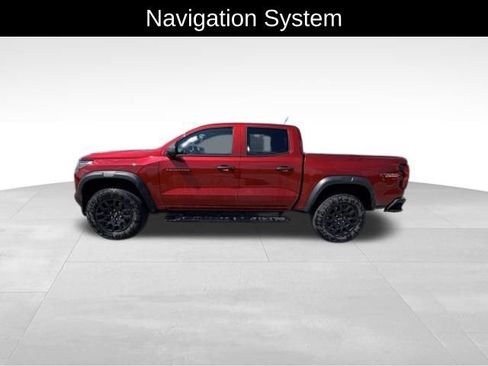 Certified 2025 Chevrolet Colorado Trail Boss AWD/4WD image 4