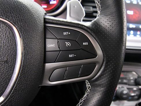 Used 2023 Dodge Challenger SRT Hellcat RWD image 17