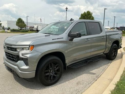Used 2023 Chevrolet Silverado 1500 RST w/ Convenience Package II AWD/4WD image 3