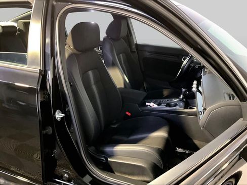 Used 2022 Honda Civic Sport image 8