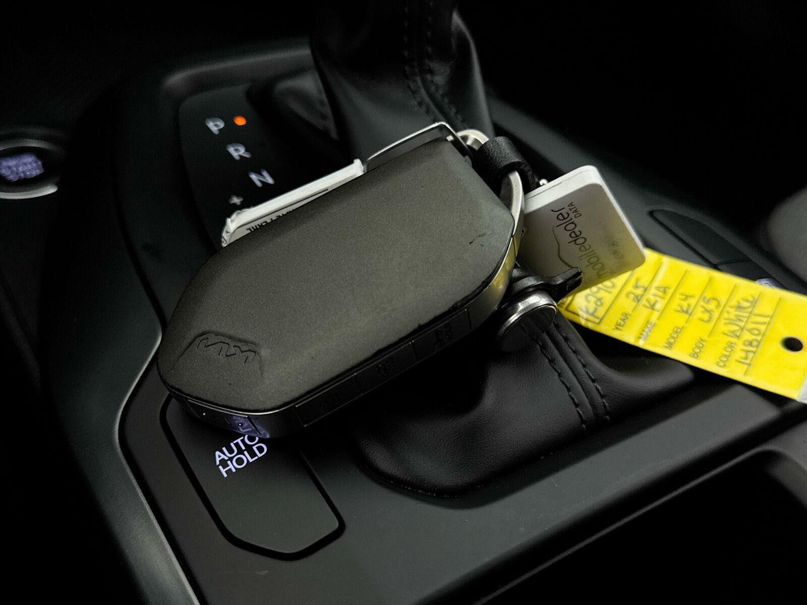 Used 2025 Kia K4 FWD image 36