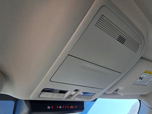 New 2026 MAZDA CX-90 Plug-In Hybrid w/ Premium Plus image 21