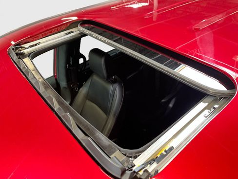 Used 2023 Honda Odyssey Sport image 21