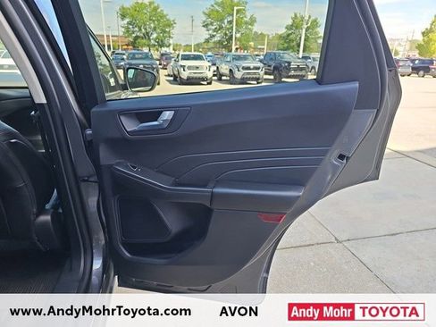 Used 2022 Ford Escape SEL w/ SEL Stealth AWD Package image 32