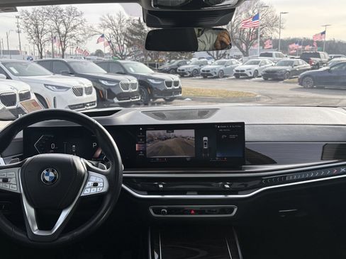 Used 2023 BMW X7 xDrive40i image 30