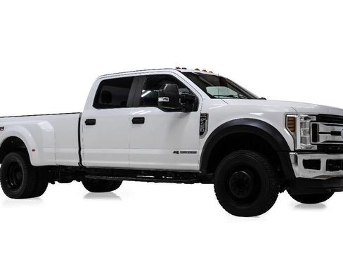 Used 2018 Ford F450 XL w/ STX Appearance Package AWD/4WD image 1