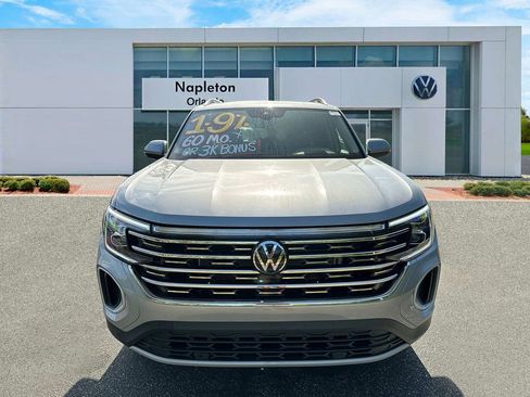 New 2024 Volkswagen Atlas SEL image 2