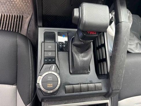 Used 2024 Toyota Tacoma TRD Sport AWD/4WD image 26