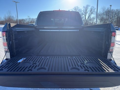 New 2026 Nissan Frontier SV image 8