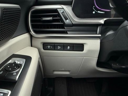 Used 2024 Kia Telluride S w/ S Sunroof Package image 29