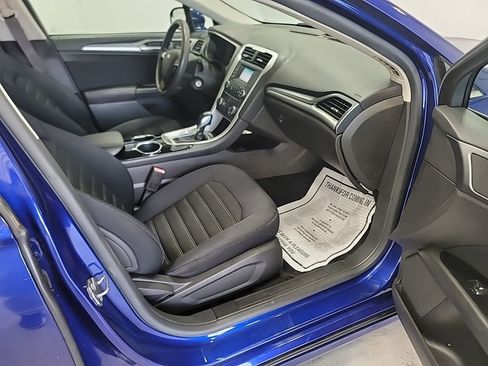 Used 2013 Ford Fusion SE image 15