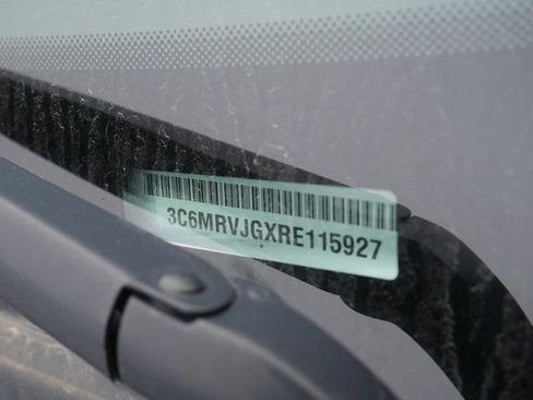 Used 2024 RAM ProMaster 3500 w/ Storage Group image 25