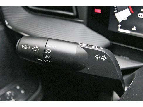 New 2026 Nissan Kicks SR w/ SR Premium Package image 17