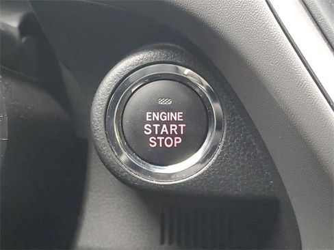 Used 2024 Subaru Crosstrek 2.0i Premium image 24