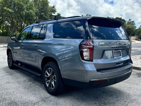 Used 2022 Chevrolet Suburban Z71 AWD/4WD image 4