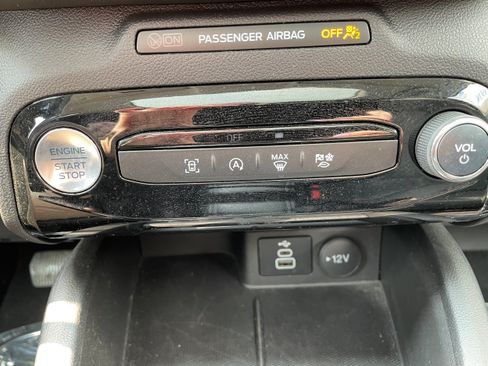 Used 2024 Ford Escape Active w/ Tech Pack #1 AWD/4WD image 23