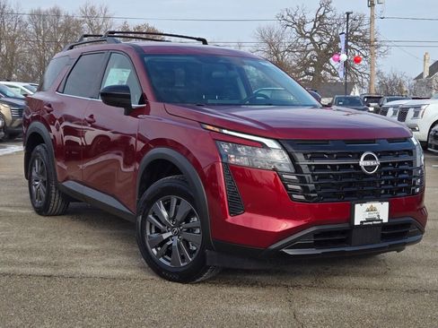 New 2026 Nissan Pathfinder SV AWD/4WD image 4