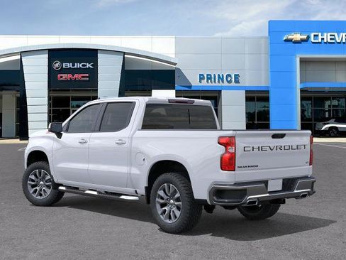 New 2026 Chevrolet Silverado 1500 LT w/ Z71 Off-Road Package AWD/4WD image 3