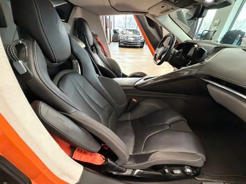 Used 2024 Chevrolet Corvette Stingray Premium Conv w/ 3LT image 51