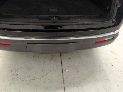 Used 2022 Jeep Wagoneer Series II AWD/4WD image 8