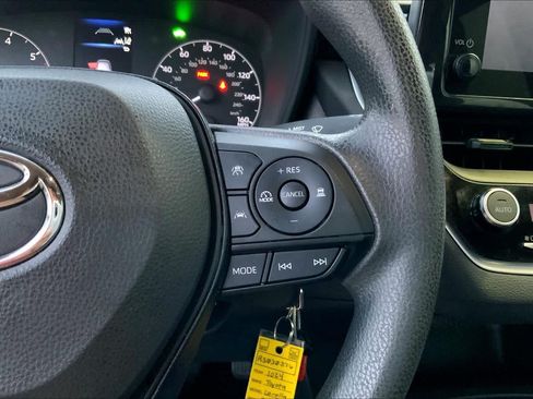 Used 2024 Toyota Corolla LE FWD image 22