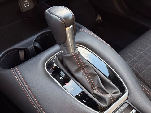 Used 2023 Honda HR-V Sport image 32