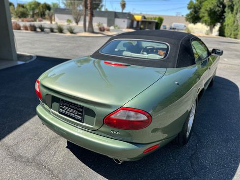 Used 1999 Jaguar XK8 Convertible RWD image 13