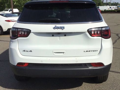 Used 2025 Jeep Compass Limited AWD/4WD image 4