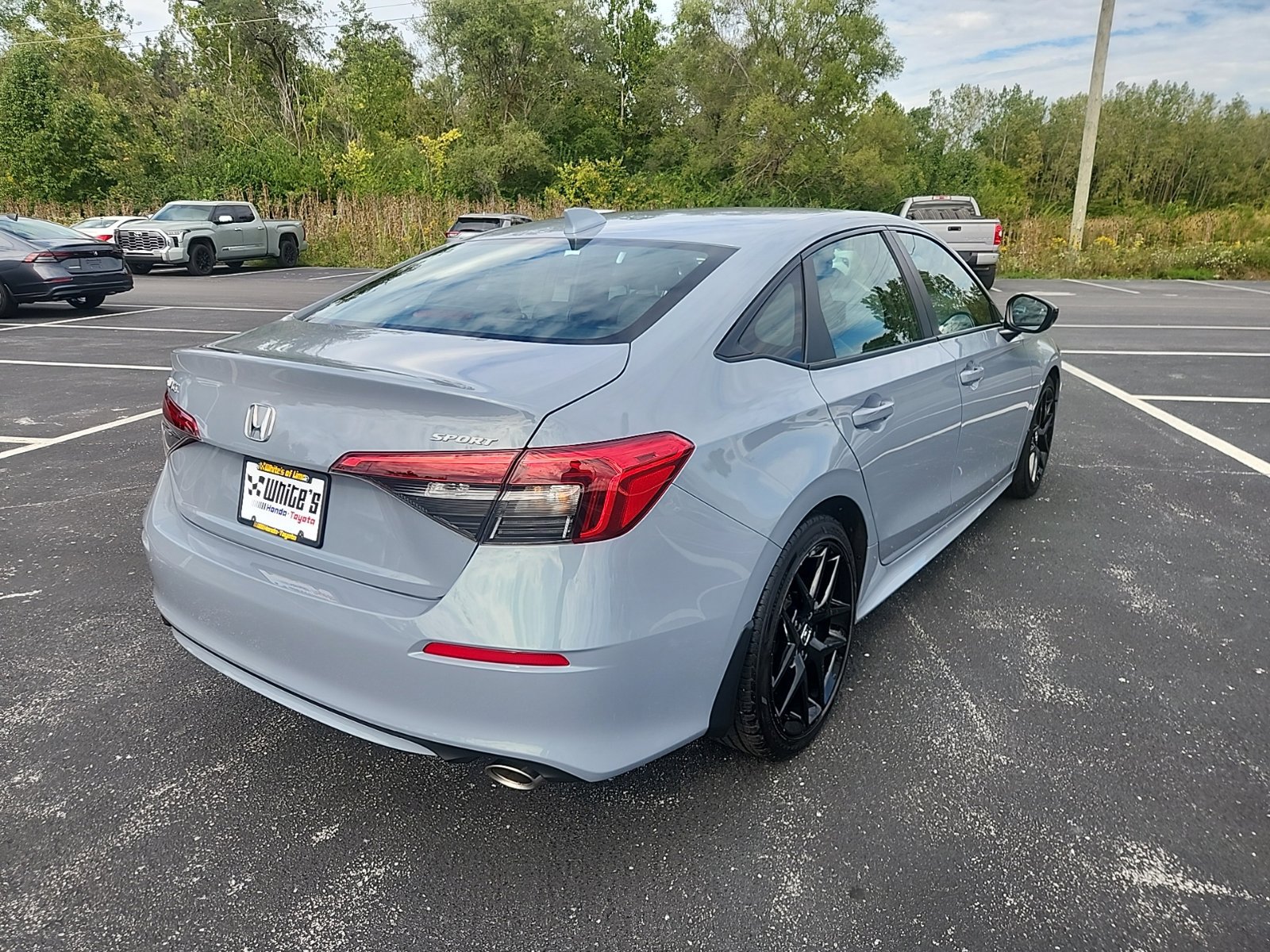 Used 2024 Honda Civic Sport image 6