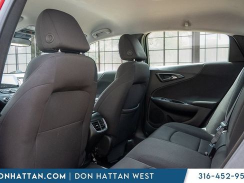 Used 2024 Chevrolet Malibu LT FWD image 22