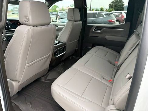New 2026 GMC Sierra 1500 SLT w/ SLT Premium Plus Package AWD/4WD image 27