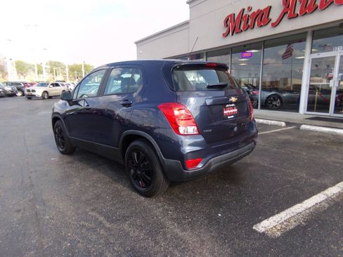 Used 2018 Chevrolet Trax LS FWD image 9