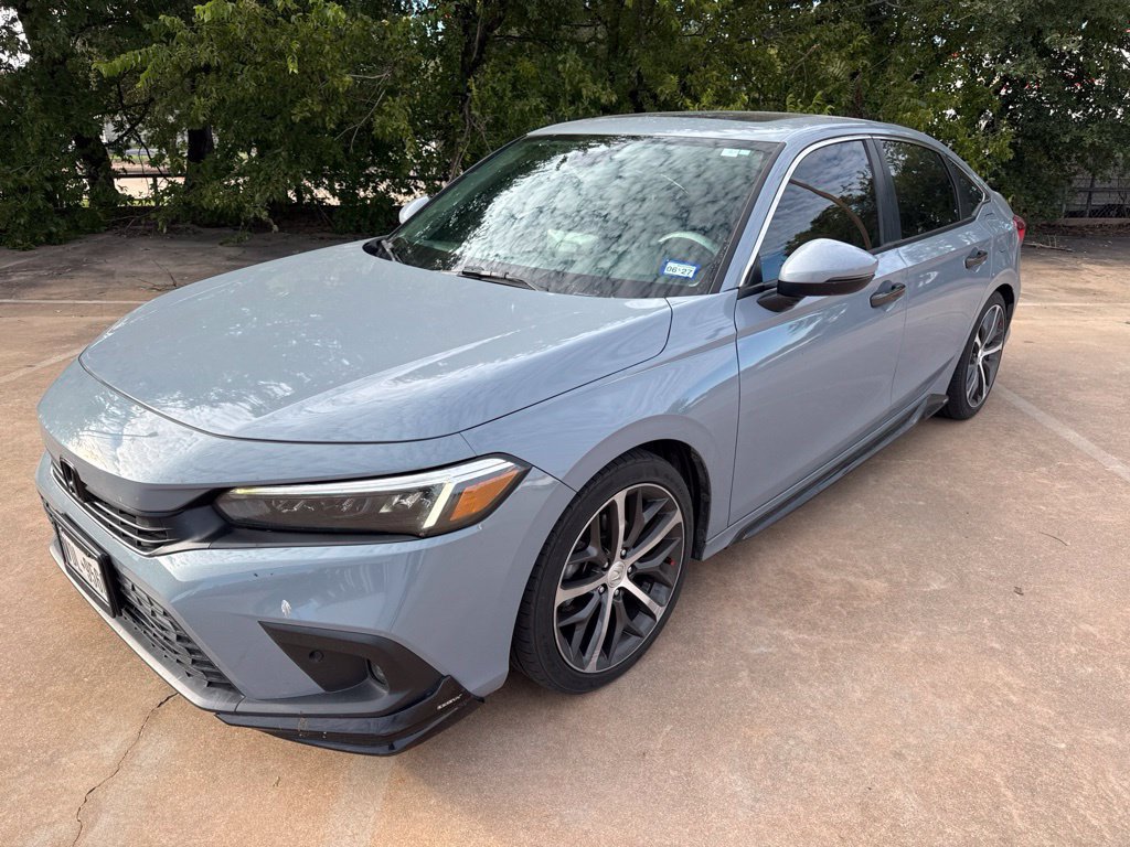 Used 2022 Honda Civic Touring image 1