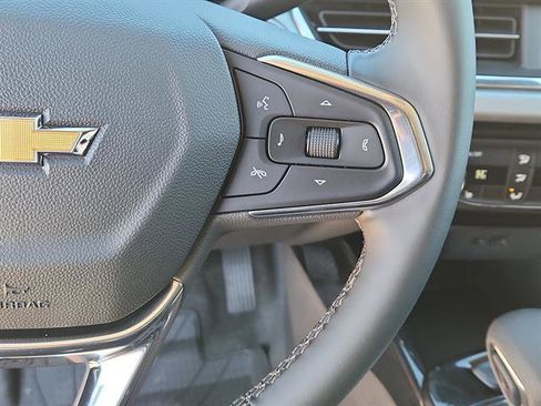 New 2026 Chevrolet Trax LT w/ Driver Confidence Package image 12