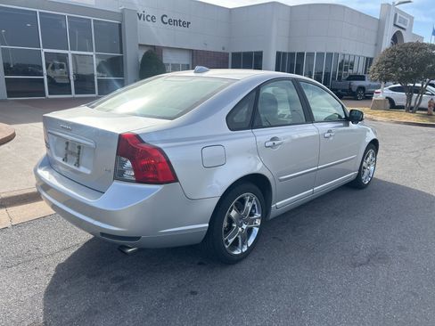 Used 2008 Volvo S40 T5 image 5