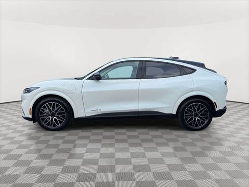 Used 2025 Ford Mustang Mach-E Premium AWD/4WD image 4