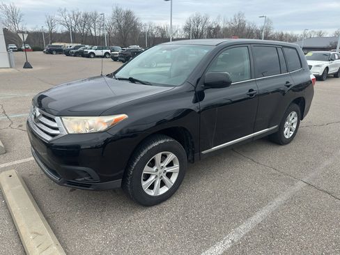 Used 2012 Toyota Highlander 4WD image 3