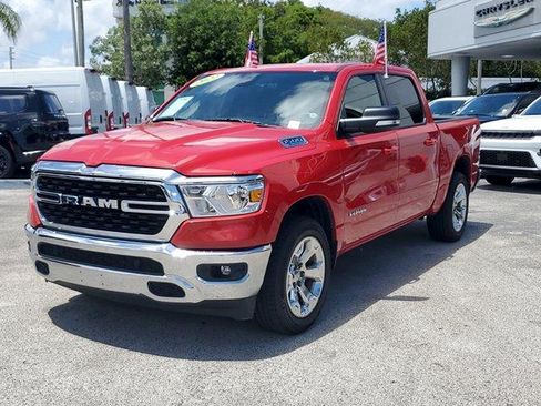 Used 2022 RAM 1500 Big Horn AWD/4WD image 3