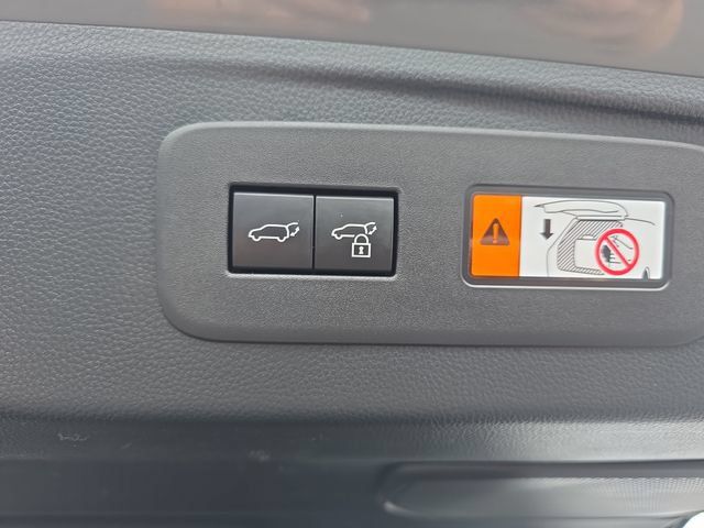 Certified 2024 Lexus GX 550 w/ Cold Area Package AWD/4WD image 15