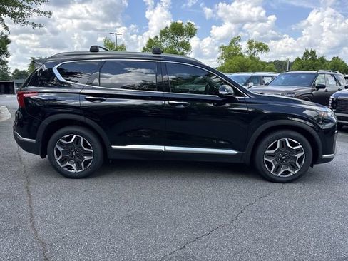 Certified 2023 Hyundai Santa Fe Limited FWD image 8