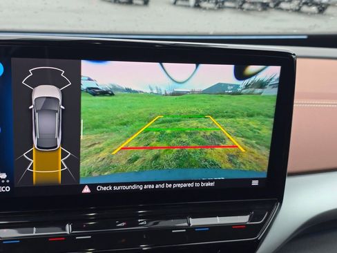 Used 2021 Volkswagen ID.4 Pro S image 26