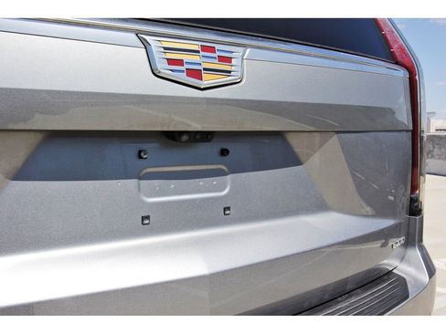 Certified 2024 Cadillac Escalade ESV Premium Luxury image 32